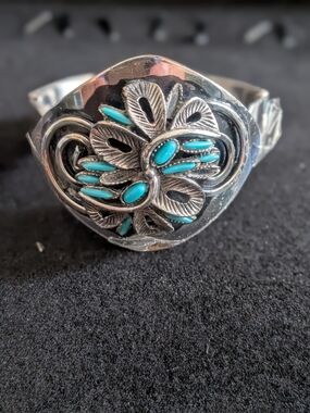 Silver Tone Vintage Southern Turquoise Flower Cuff Bracelet - Blue